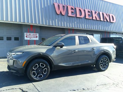 Used 2022 Hyundai Santa Cruz SEL Premium image 1