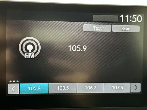 Used 2023 Honda HR-V Sport image 16