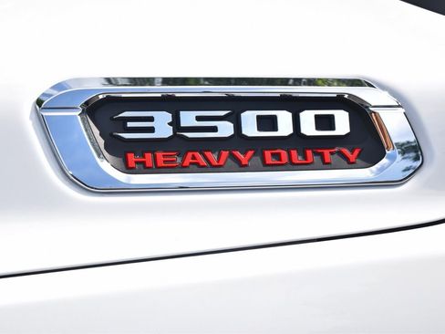 Used 2025 RAM 3500 Longhorn image 44
