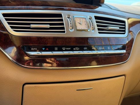 Used 2008 Mercedes-Benz S 550 image 31