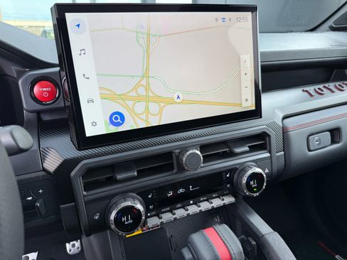 Used 2025 Toyota Tacoma TRD Pro image 16