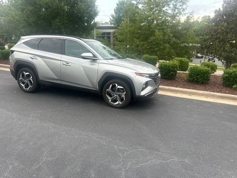 Used 2023 Hyundai Tucson Limited AWD/4WD image 1