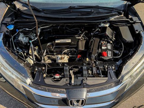 Used 2015 Honda CR-V LX image 19
