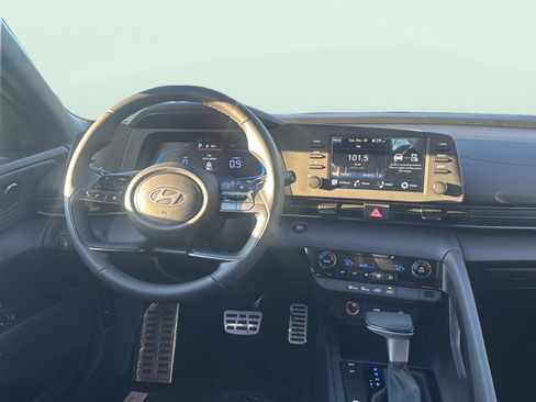 New 2026 Hyundai Elantra Sport image 9