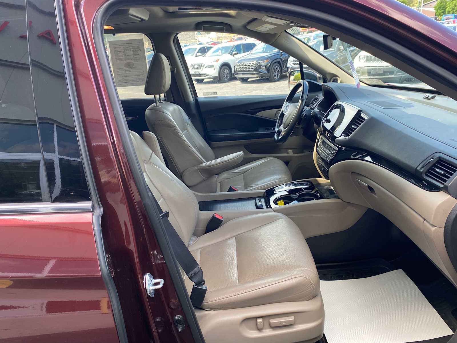 Used 2021 Honda Pilot Elite image 31
