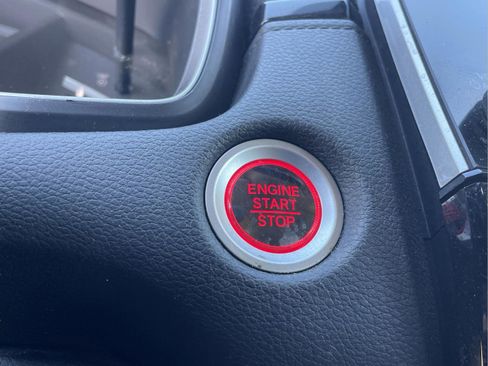 Used 2017 Honda CR-V EX-L image 11