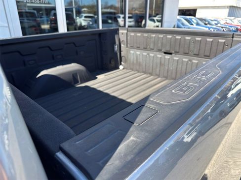 Used 2025 GMC Sierra 1500 AT4 w/ AT4 Premium Package image 31