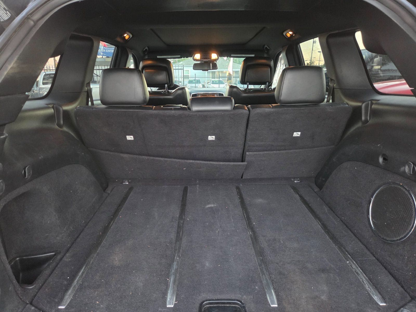 Used 2015 Jeep Grand Cherokee High Altitude RWD image 12