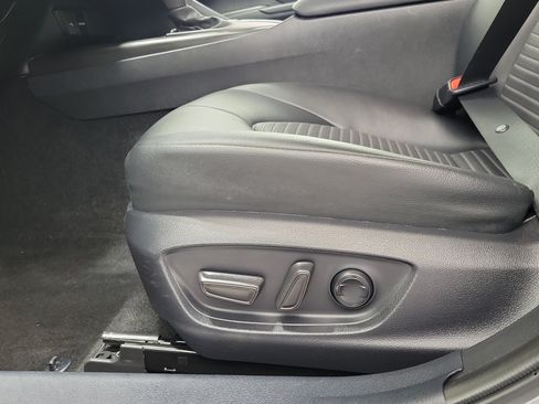 Certified 2024 Toyota Camry SE FWD image 17