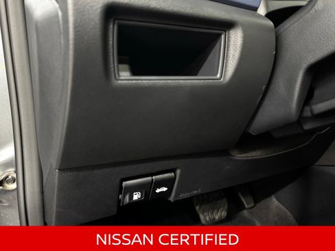 Certified 2025 Nissan Versa SV FWD image 25