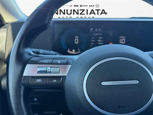 Used 2025 Hyundai Kona SEL image 25