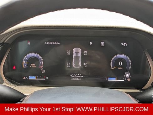 Used 2023 Jeep Grand Cherokee Summit w/ Adv Protech Group IV AWD/4WD image 27