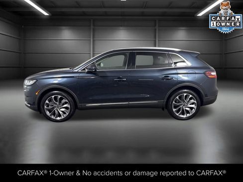 Used 2022 Lincoln Nautilus Reserve image 3