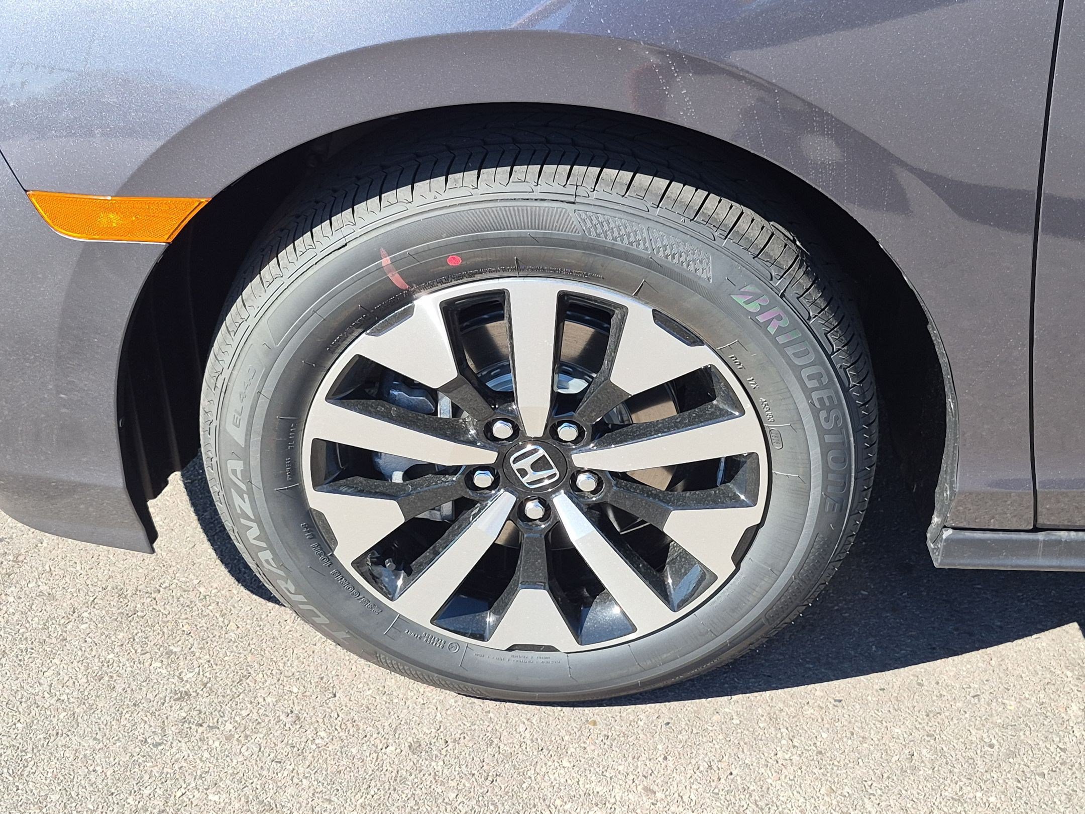 New 2027 Honda Odyssey EX-L image 16