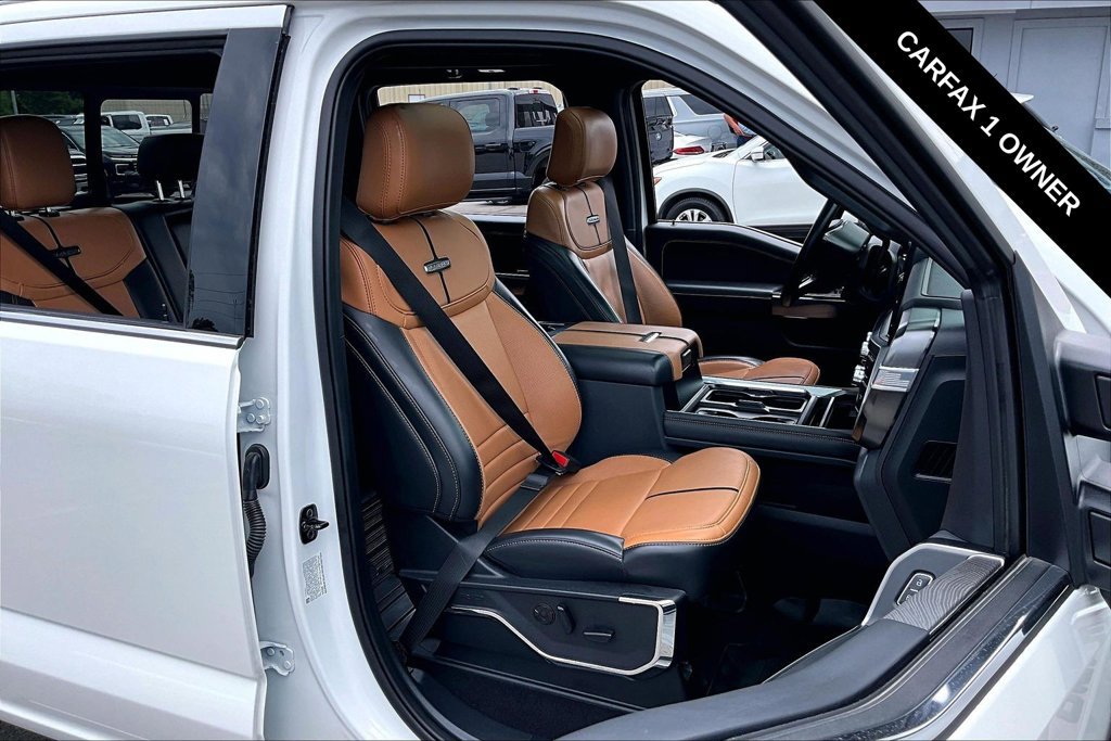 Used 2024 Ford F350 Platinum AWD/4WD image 28