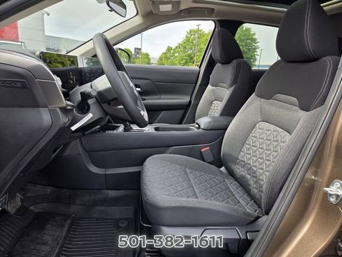 Certified 2026 Nissan Kicks SV w/ SV Premium Package FWD image 9