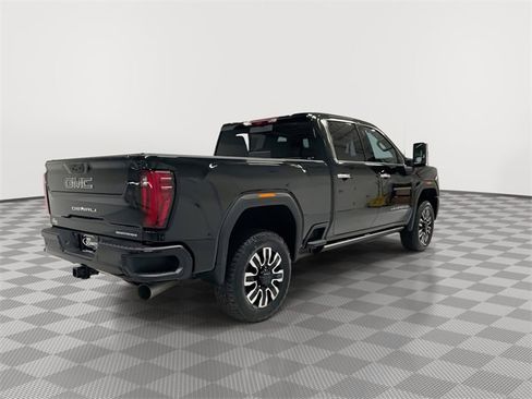 New 2026 GMC Sierra 2500 Denali Ultimate image 11