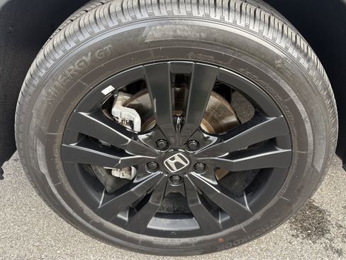 Used 2026 Honda HR-V Sport image 12