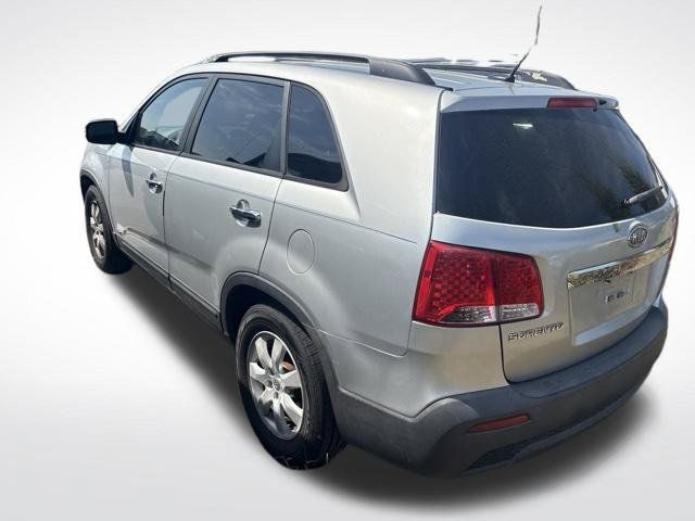 Used 2013 Kia Sorento LX AWD/4WD image 6