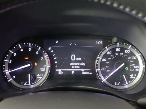 Used 2021 Toyota Highlander XSE AWD/4WD image 28