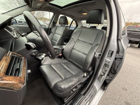 Used 2004 BMW 545i 545iA 4dr Sdn 6-Spd Auto image 12