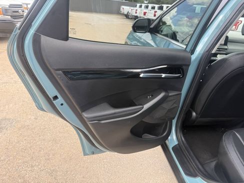 Used 2024 Kia Seltos EX FWD image 14