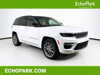 Used 2022 Jeep Grand Cherokee Summit w/ Luxury Tech Group V video 1