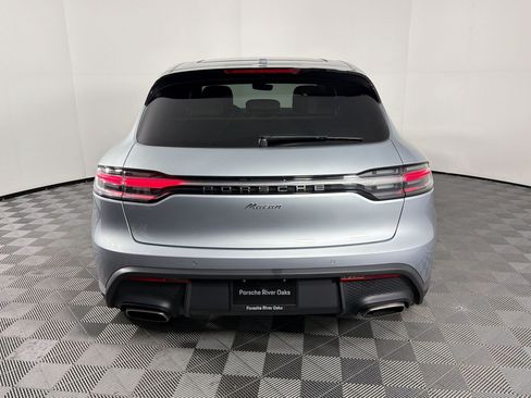 Certified 2026 Porsche Macan AWD/4WD image 10