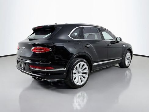Used 2023 Bentley Bentayga AWD/4WD image 5