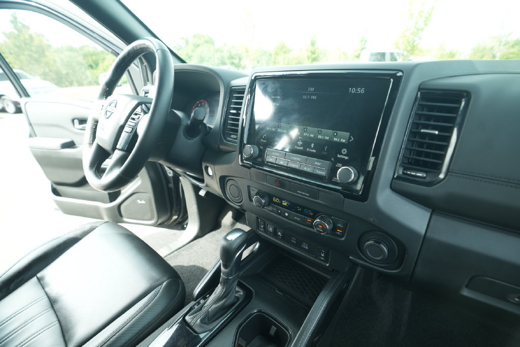 Used 2022 Nissan Frontier Pro-X w/ Pro-X Premium Package RWD image 35