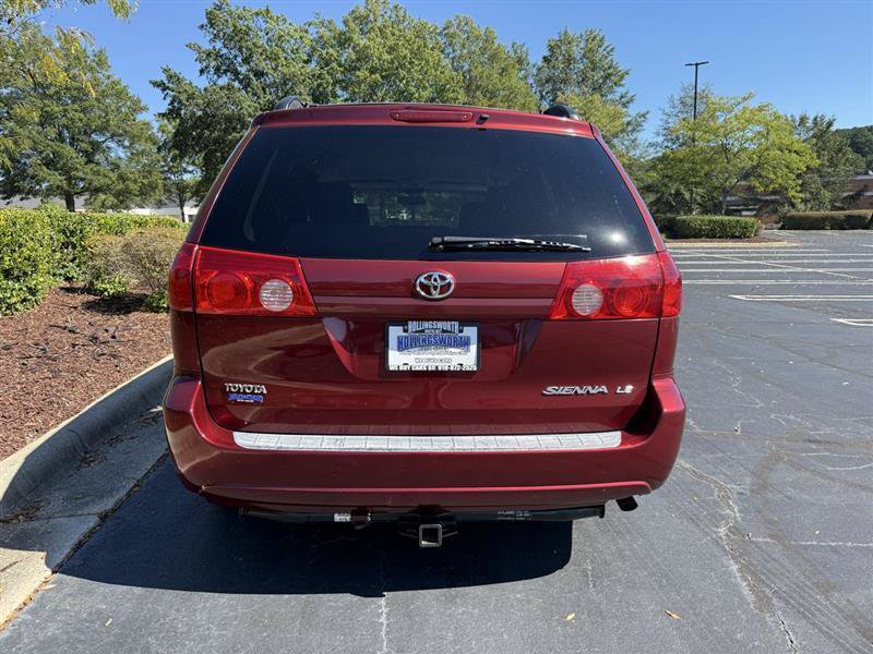 Used 2007 Toyota Sienna CE FWD image 7