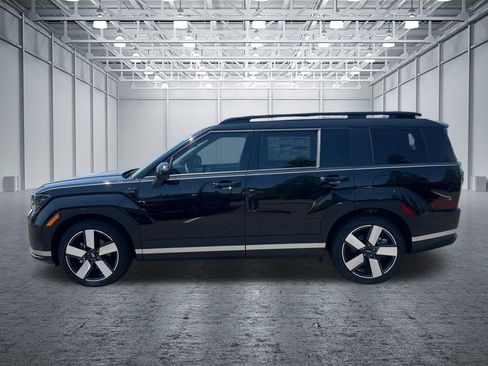 New 2025 Hyundai Santa Fe Limited FWD image 4
