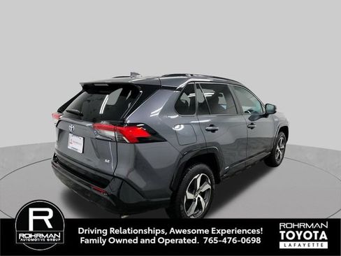 Used 2023 Toyota RAV4 SE w/ Weather & Moonroof Package AWD/4WD image 6