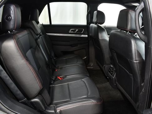 Used 2017 Ford Explorer Sport w/ Equipment Group 401A AWD/4WD image 19