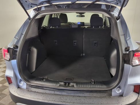 Used 2022 Ford Escape SE image 7