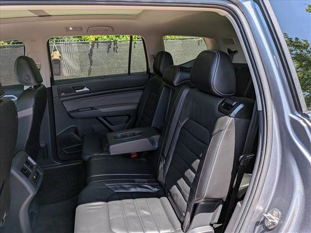 Used 2021 Volkswagen Atlas SEL Premium AWD/4WD image 29