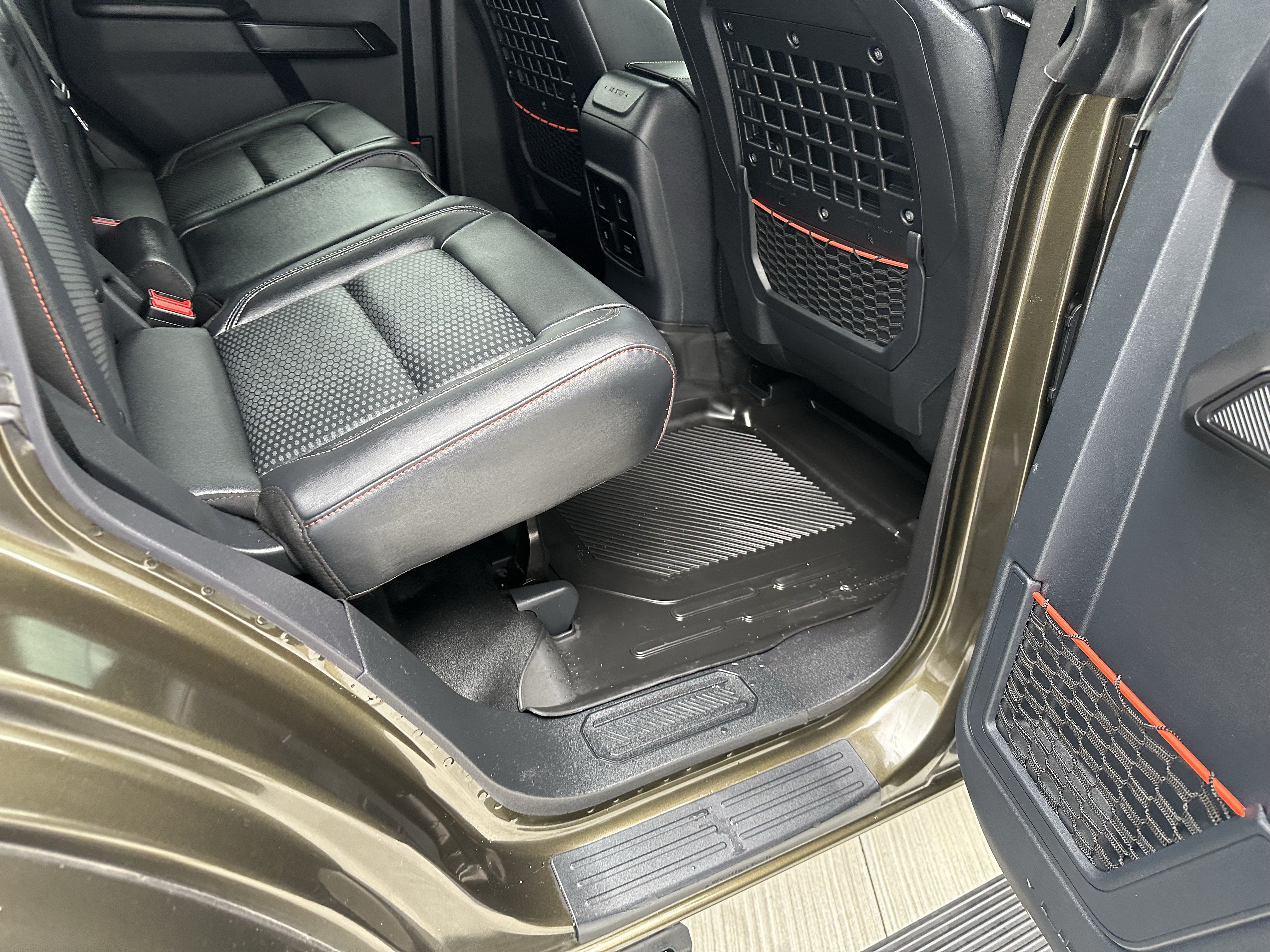 Used 2024 Ford Bronco Raptor AWD/4WD image 16