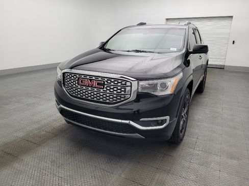 Used 2019 GMC Acadia Denali image 15
