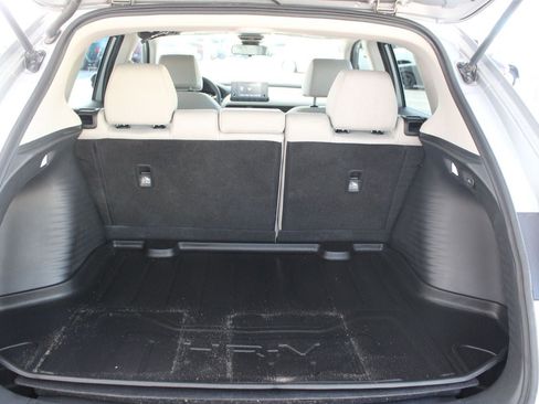Used 2024 Honda HR-V LX image 5