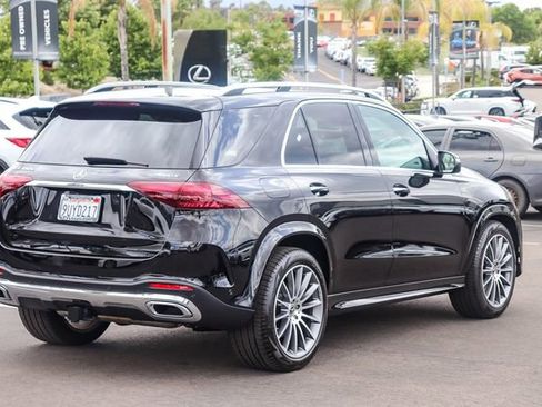 Used 2025 Mercedes-Benz GLE 450e 4MATIC image 7