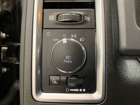 Used 2018 RAM 1500 Big Horn image 14