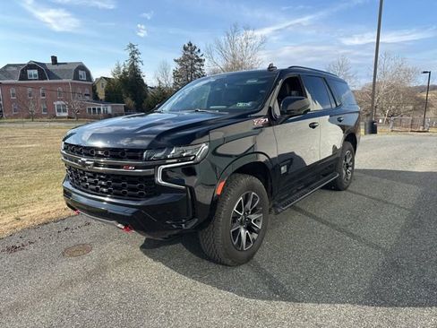 Used 2022 Chevrolet Tahoe Z71 w/ Max Trailering Package image 3