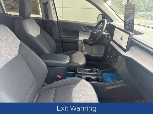Certified 2026 Ford Maverick XLT w/ XLT Luxury Package FWD image 29