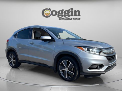 Used 2021 Honda HR-V EX image 7