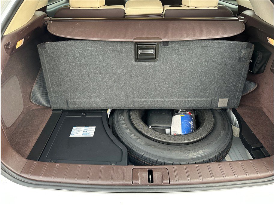 Used 2019 Lexus RX 450h AWD w/ Navigation Package image 48