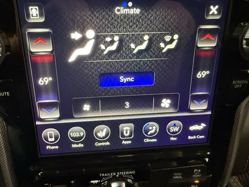 Used 2021 RAM 1500 Limited AWD/4WD image 37