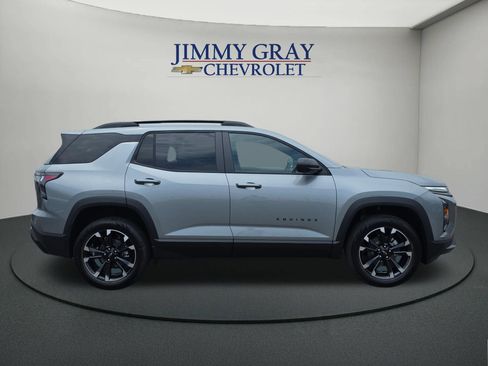 New 2027 Chevrolet Equinox RS w/ Safety and Technology Package AWD/4WD image 6