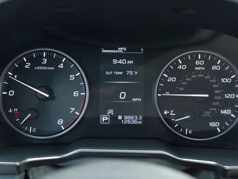 Used 2025 Subaru Outback Onyx Edition AWD/4WD image 31