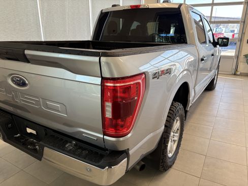 Used 2023 Ford F150 XLT image 5