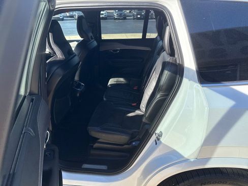 Used 2019 Volvo XC90 T6 R-Design w/ Advanced Package image 10